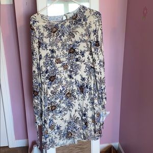 American eagle flower print dress
